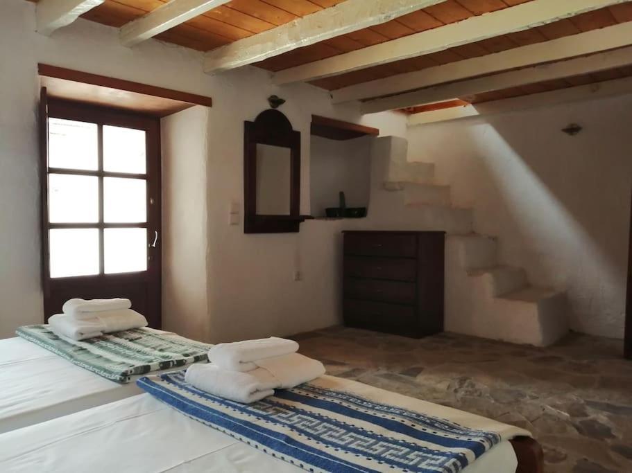 Holiday home Looby's At Christos Leros *